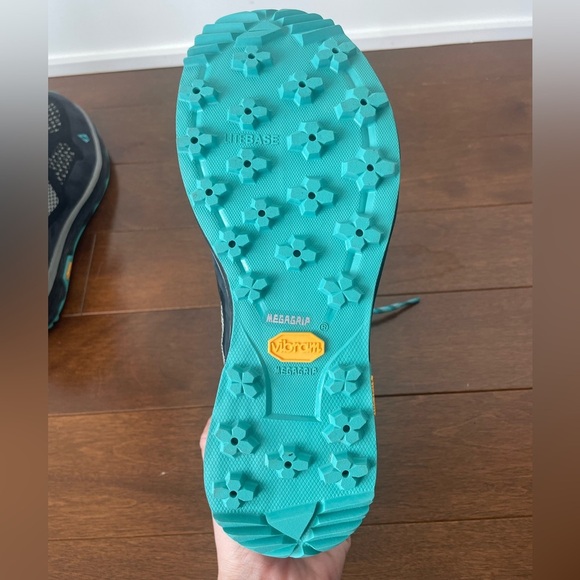 Vasque Women’s Hiking Boots – Gore-Tex – Vibram Sole – Size 7M US - Picture 4 of 7